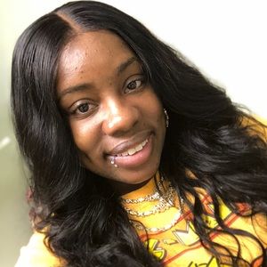 Meet your Posher, Kori